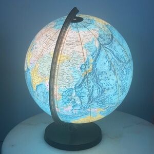 🌏💡 Vintage 1980s / 1990s Earth Globe Lamp with Feed-Through On/Off Switch 🔌🌍